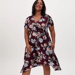 Torrid Floral Challis Button Front Midi Dress | Size: 3X | Color: Burgundy